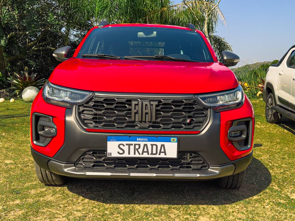 Fiat Strada Ultra T200 2024 (3) Fiat Strada Ultra T200 2024