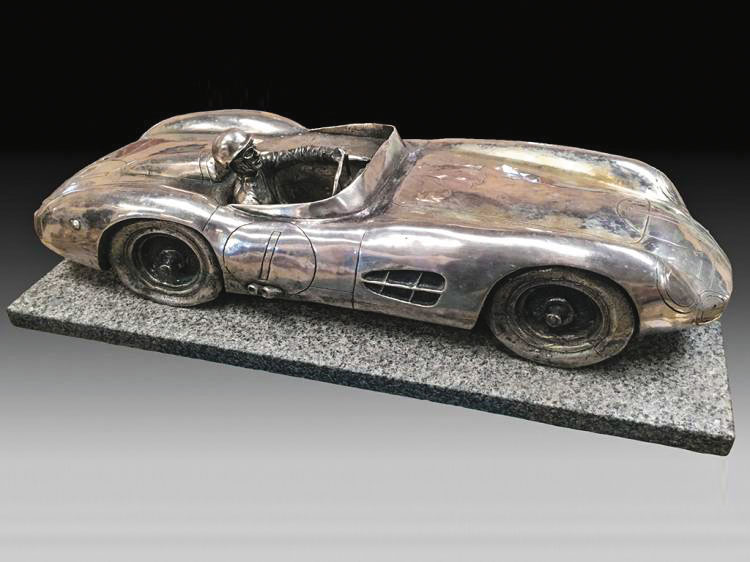 Escultura Aston Martin Escultura Aston Martin