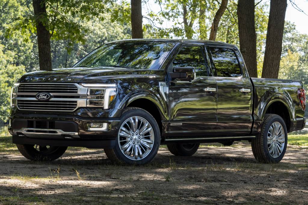 Dianteira da Ford F-150 Platinum 2024 Dianteira da Ford F-150 Platinum 2024