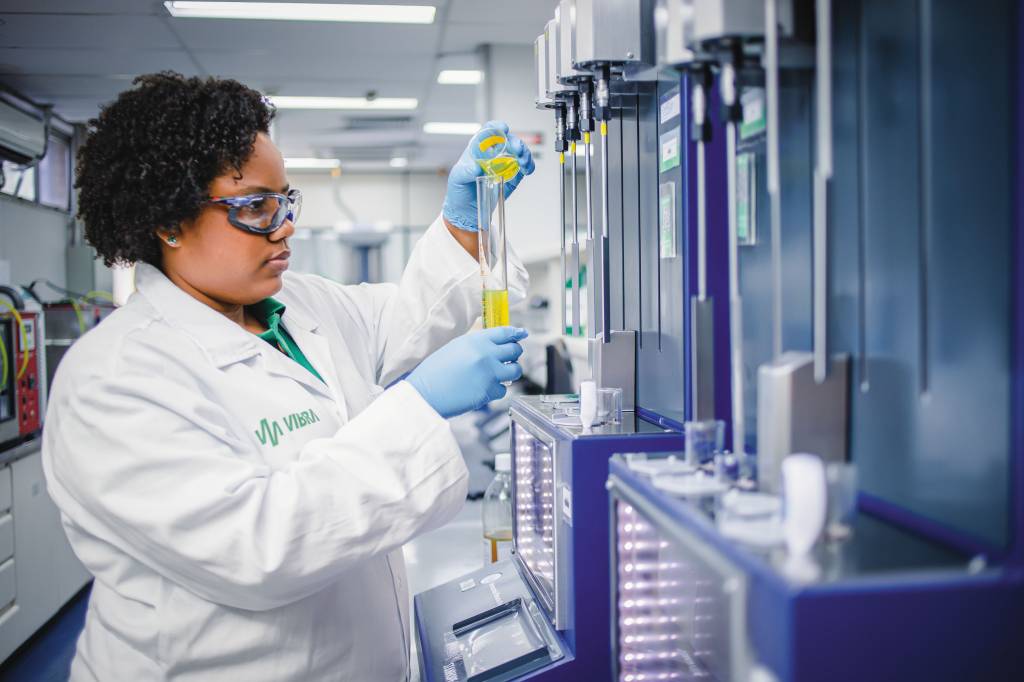 Como funcionam os óleos de motor específicos para carros híbridos?