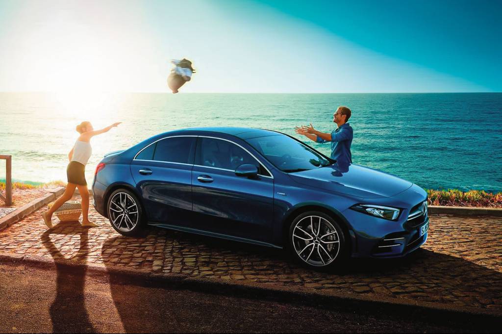 Assinar um carro elétrico ou premium é mais vantajoso que comprar?