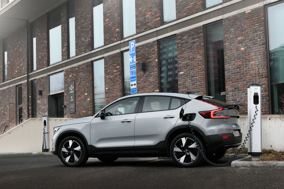 2024-volvo-c40-recharge-136-6463bad19d4dd 2024-volvo-c40-recharge-136-6463bad19d4dd