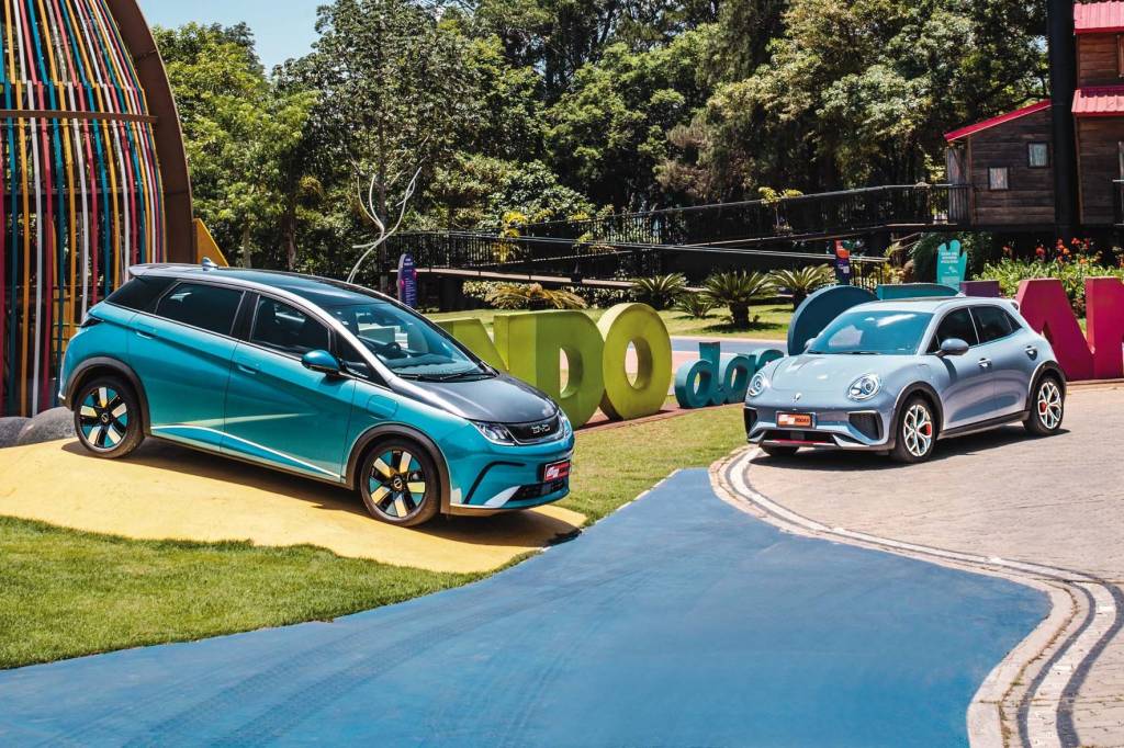 GWM Ora 03 GT e BYD Dolphin Plus querem ser o elétrico esportivo do Brasil