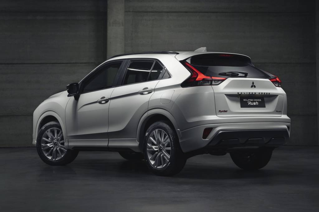 Mitsubishi Eclipse Cross Rush (5) Mitsubishi Eclipse Cross Rush