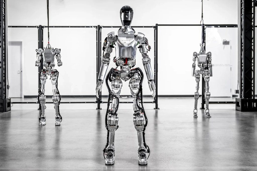 BMW fecha parceria para introduzir robôs humanoides em sua fábrica