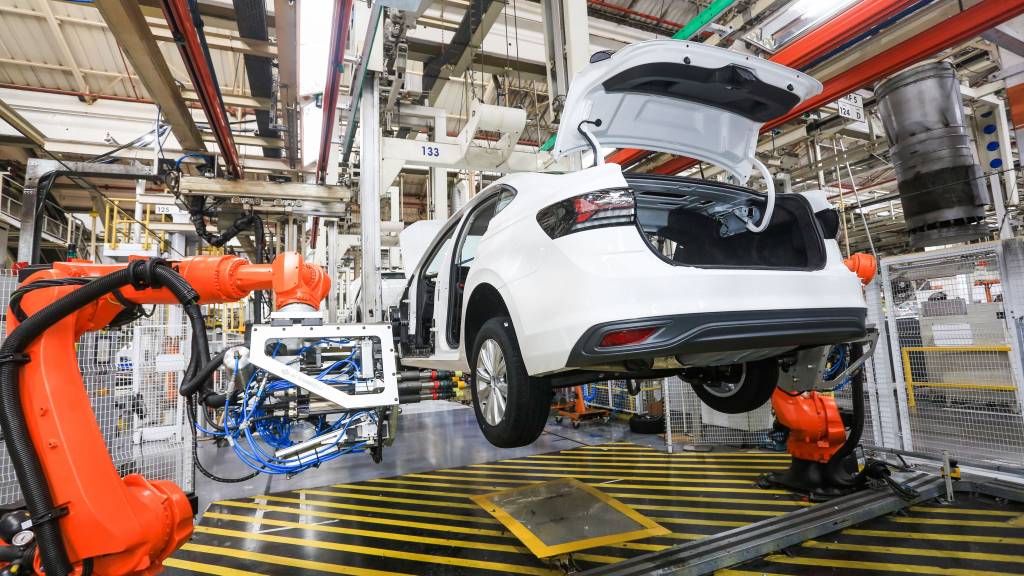 Programa MOVER, que incentiva híbridos nacionais, é aprovado no Congresso