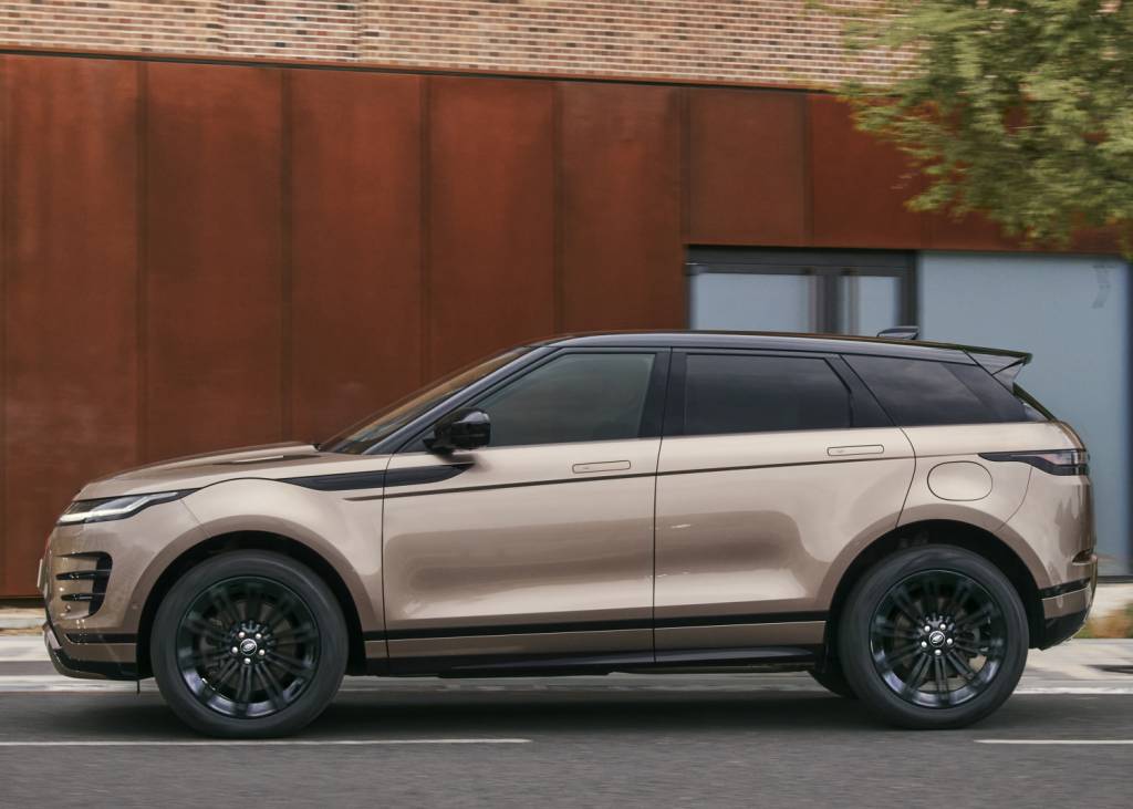 RR_EVQ_24MY_DYNAMIC_HSE_210623_08 RR Evoque 2024