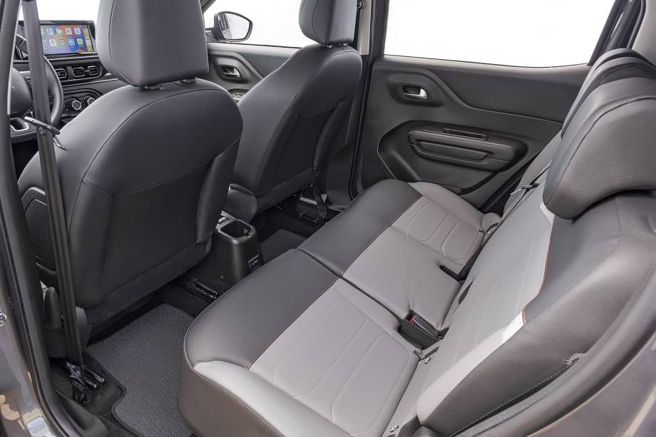 Há ainda um bom espaço para pernas Há ainda um bom espaço para pernas