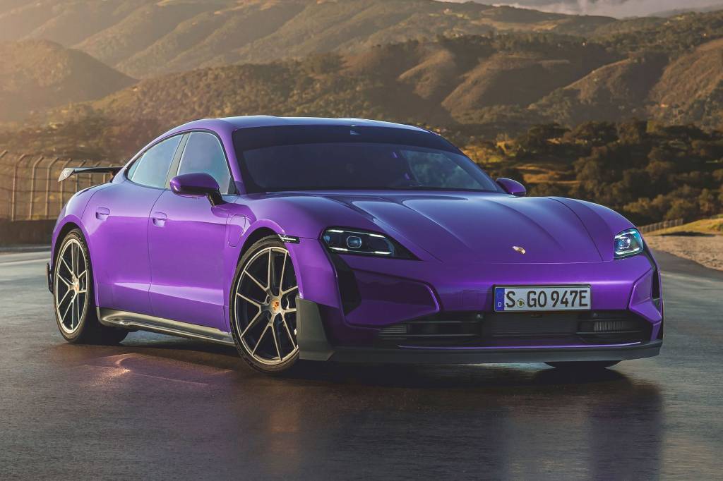 Novo Porsche Taycan Turbo GT (13) Novo Porsche Taycan deve chegar ao Brasil no ano que vem