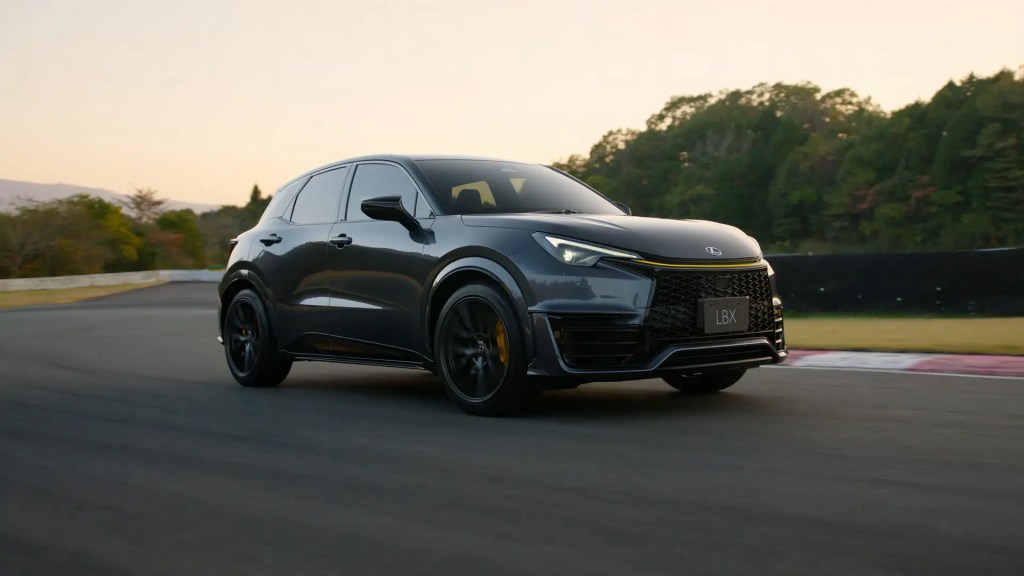 Lexus LBX Morizo RR tem motor do GR Corolla e foi feito para o presidente