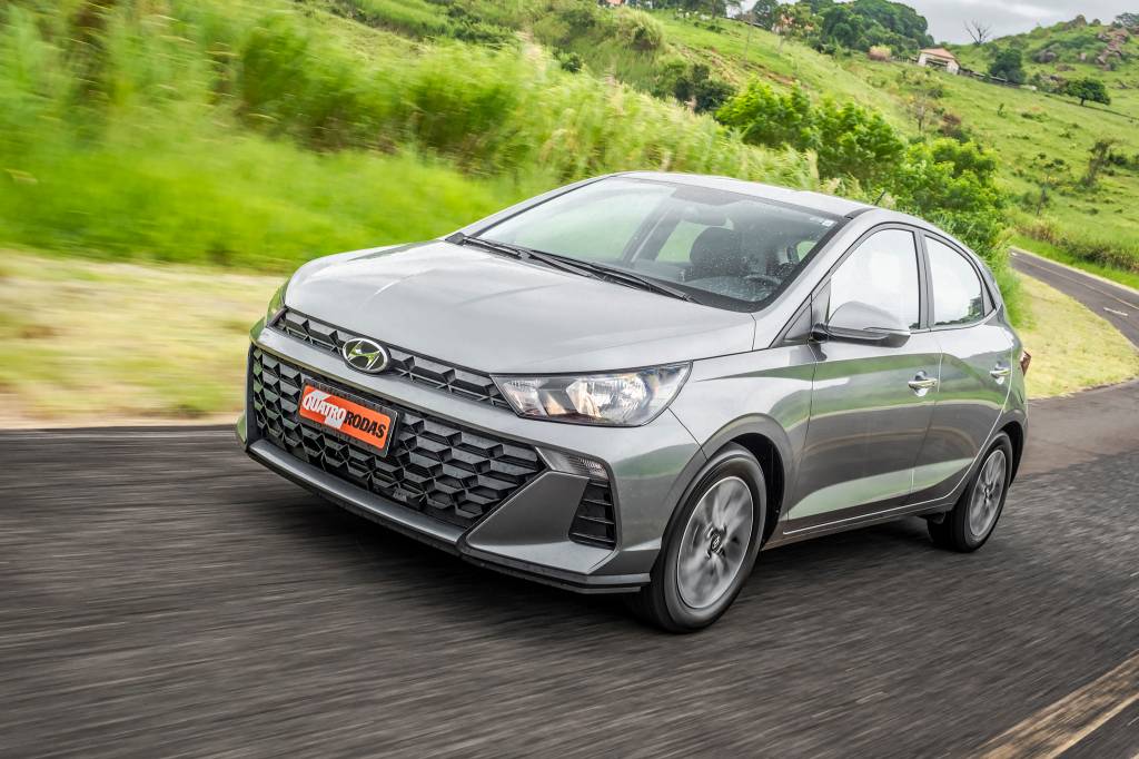 Hyundai HB20 Limited Plus é 1.0 completão que faz mais de 17 km/l