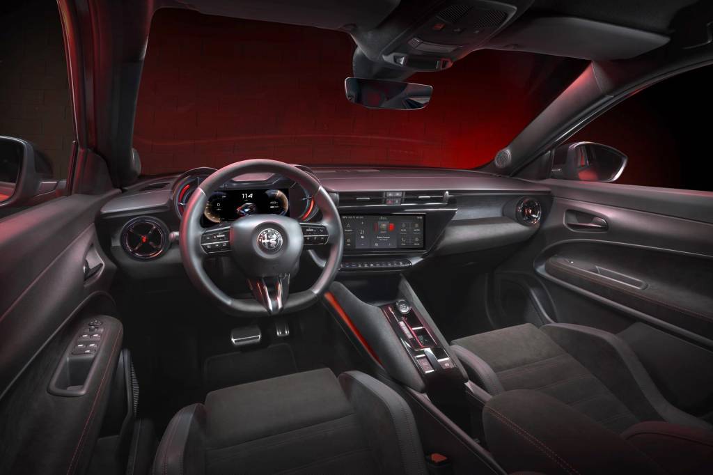 Alfa Romeo Milano (10) Alfa Romeo Milano