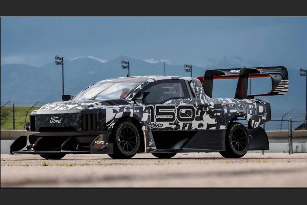 Ford F-150 Lightning SuperTruck é picape elétrica extrema para Pikes Peak