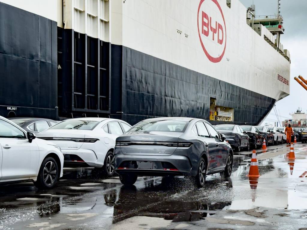 Montadoras cobram o Governo por imposto bem maior para carros chineses