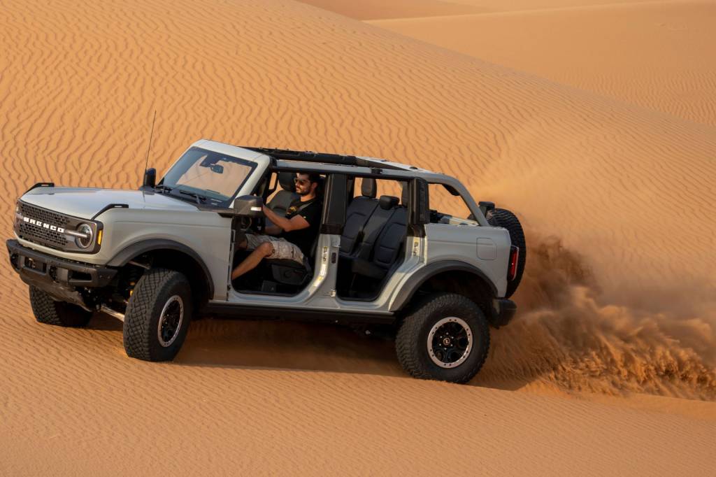 Ford Bronco (9) Ford Bronco