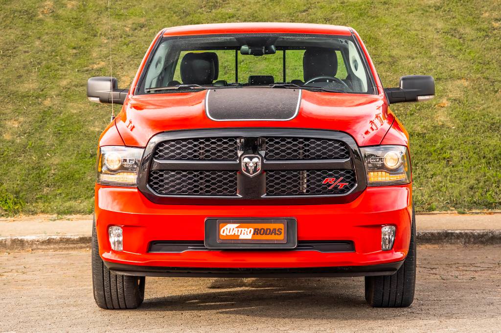 2FLP5253 Ram Classic R/T