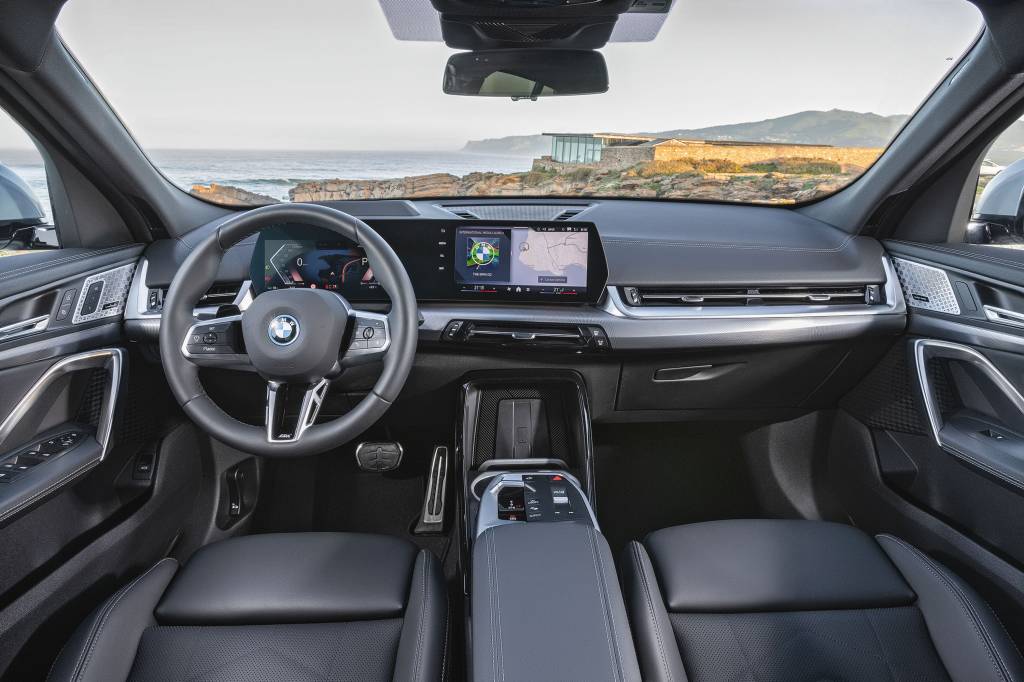BMW iX2 xDrive30 BMW iX2 xDrive30