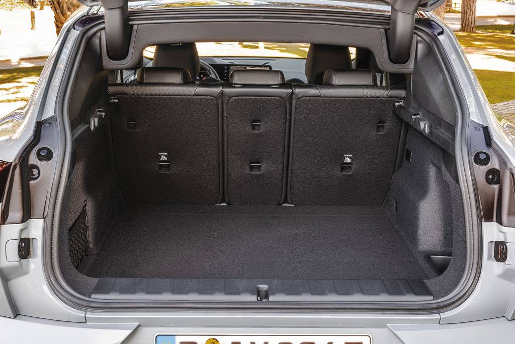 BMW iX2 xDrive 30 BMW iX2 xDrive 30