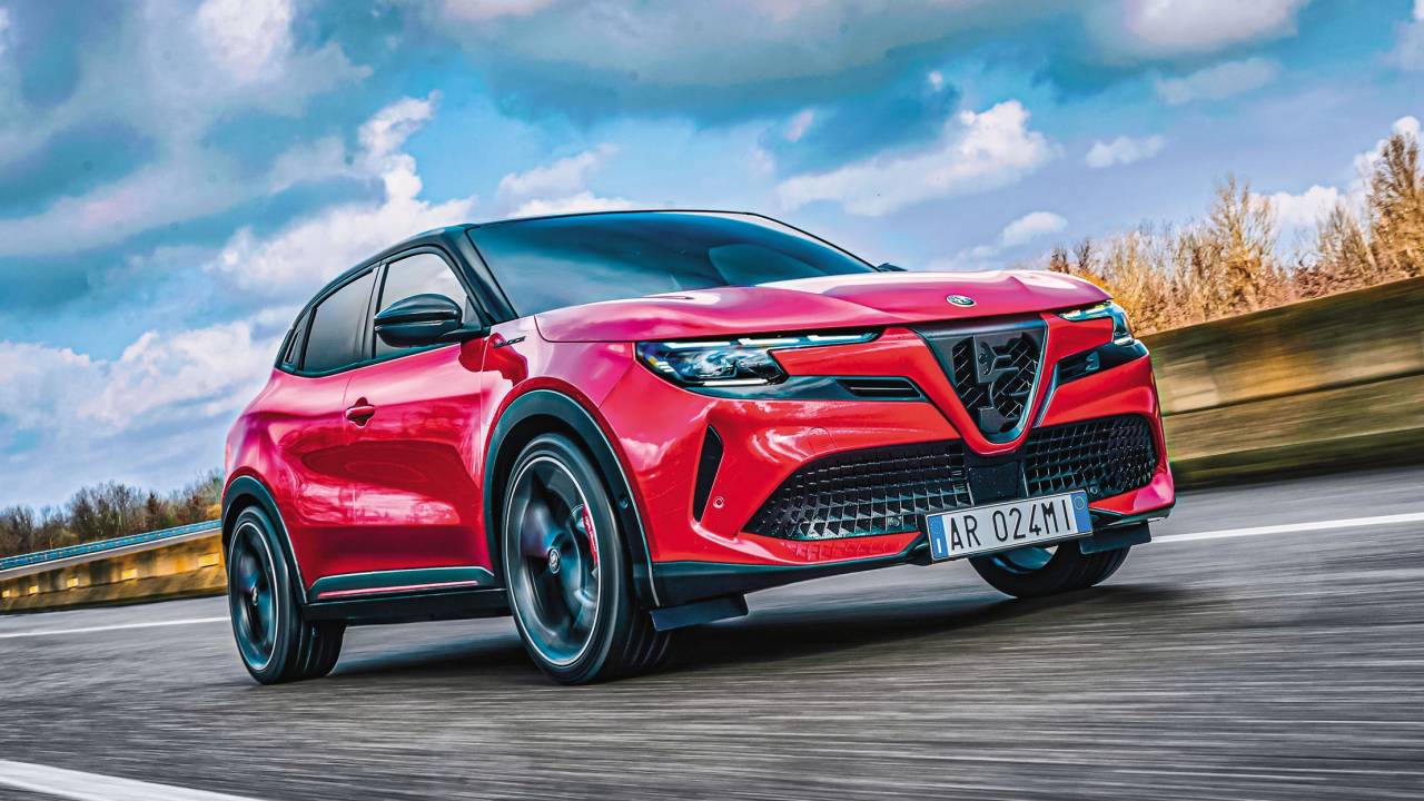 Alfa Romeo Junior Elettrica veloce