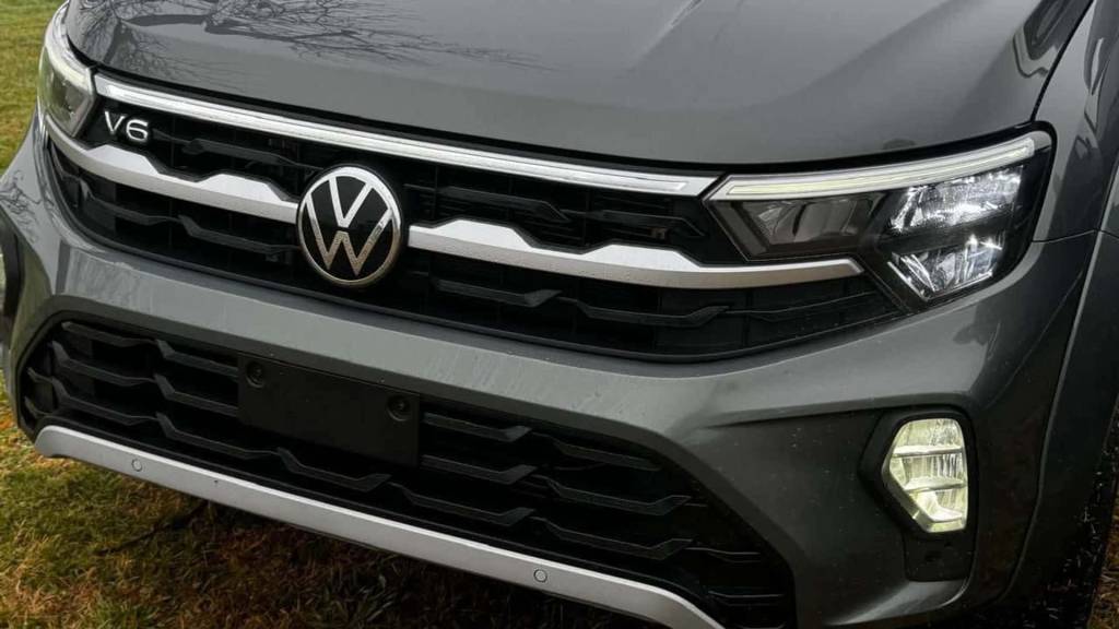 vw-amarok-v6-extreme-y-hero-2025 (4) Volkswagen Amarok 2025