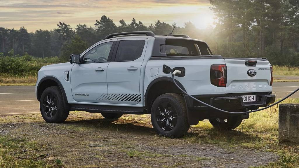 Ford-Ranger-Stormtrack-PHEV (4) Ford Ranger Stormtrack PHEV