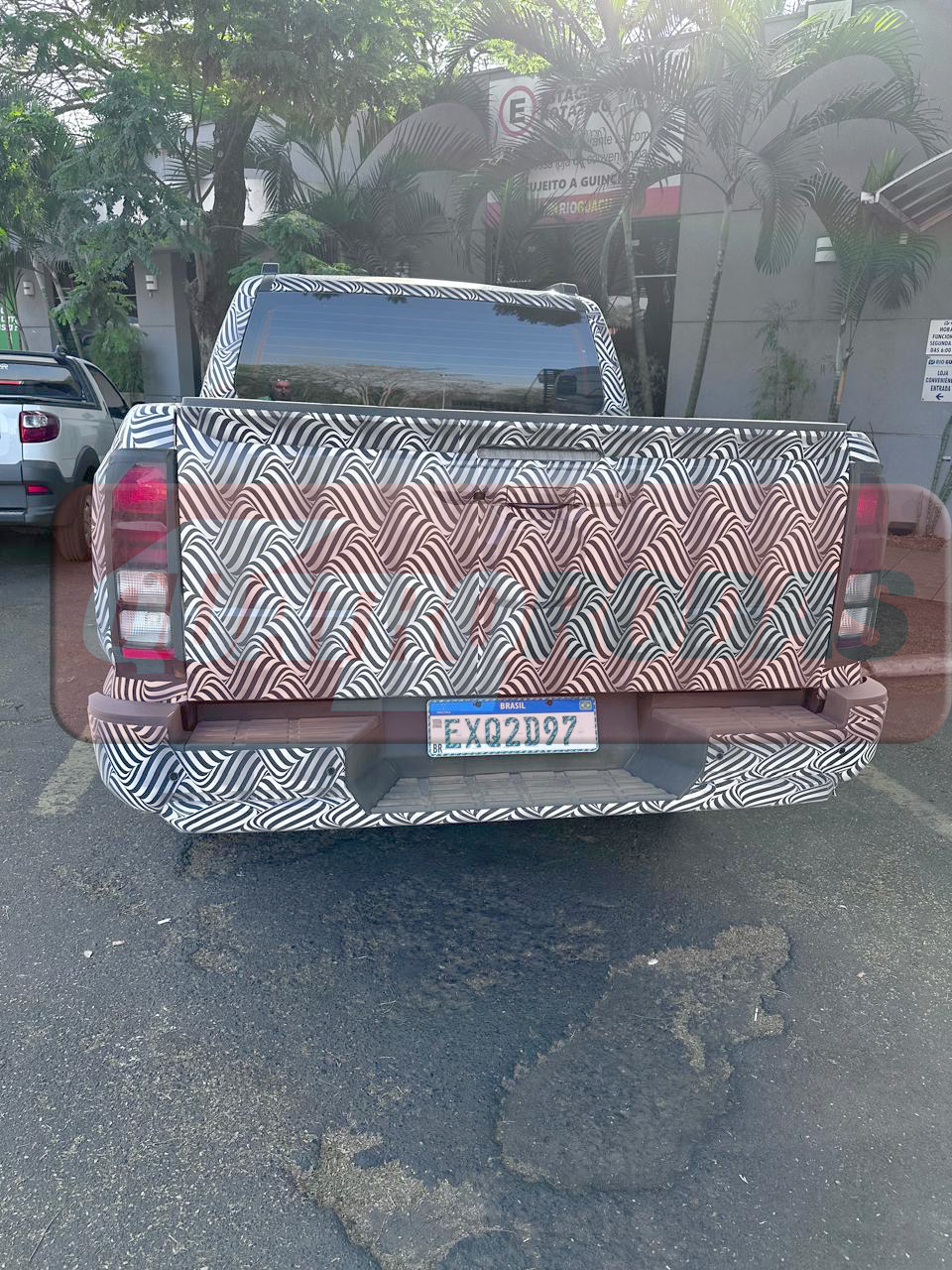 Mitsubishi L200 Triton 2026 em testes Mitsubishi L200 Triton 2026 em testes