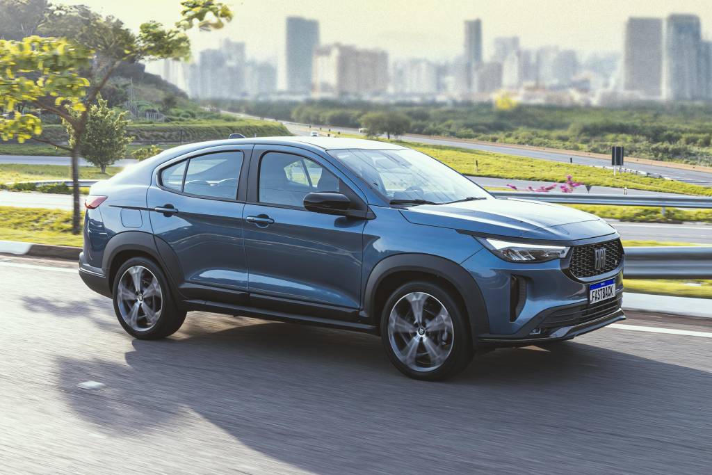 Primeiras impressões: as vantagens e limitações do Fiat Fastback T200 Hybrid