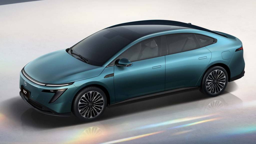 Nissan N7 é sedã elétrico chinês maior que um Sentra